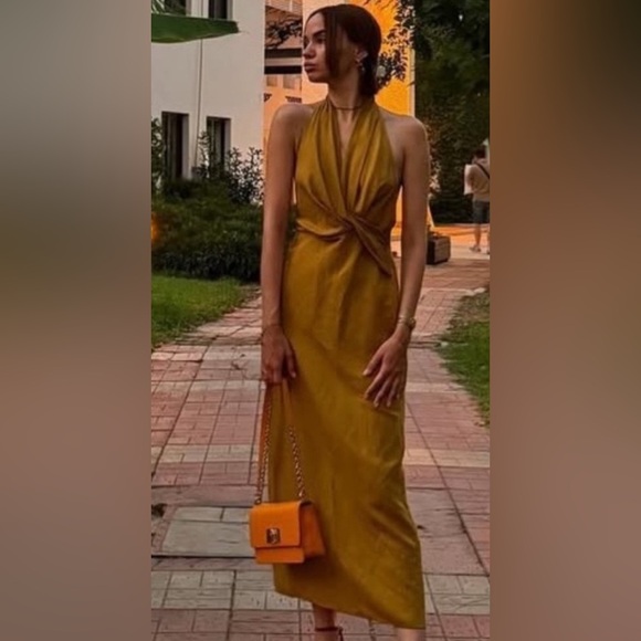 🌺ZARA NWT LINEN 2024 COLLECTION HALTER DRESS ZW COLLECTION Small - Picture 2 of 11